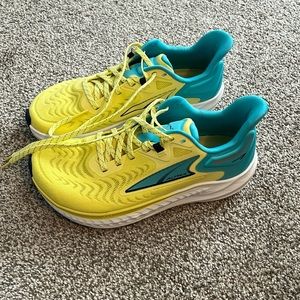 Altra Torin v7 Running Shoes size 7